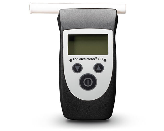 Lion Alcolmeter 700 Alcohol Breathalyser